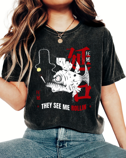 Rolling Japanese Script Vintage Distressed T-shirt-Zazasy