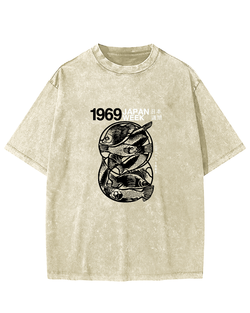 Japanese Script Fish Pattern Vintage Distressed T-shirt-Zazasy