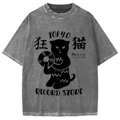 Crazy Cat Japanese style Poster Vintage Washed T-shirt