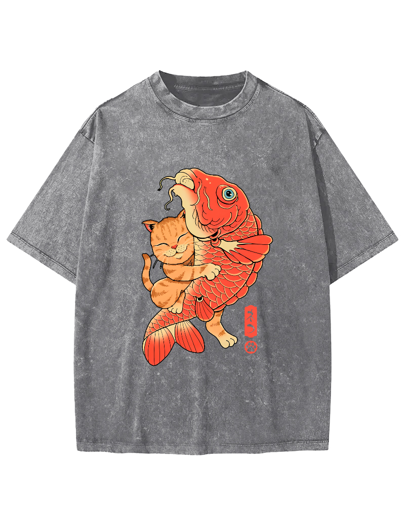 Japanese Style Cat Holding Koi Fish Vintage Distressed T-shirt-Zazasy