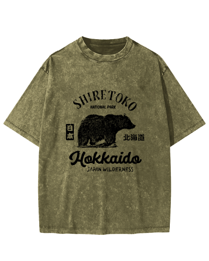 Japanese Writing Bear Pattern Vintage Distressed T-shirt-Zazasy