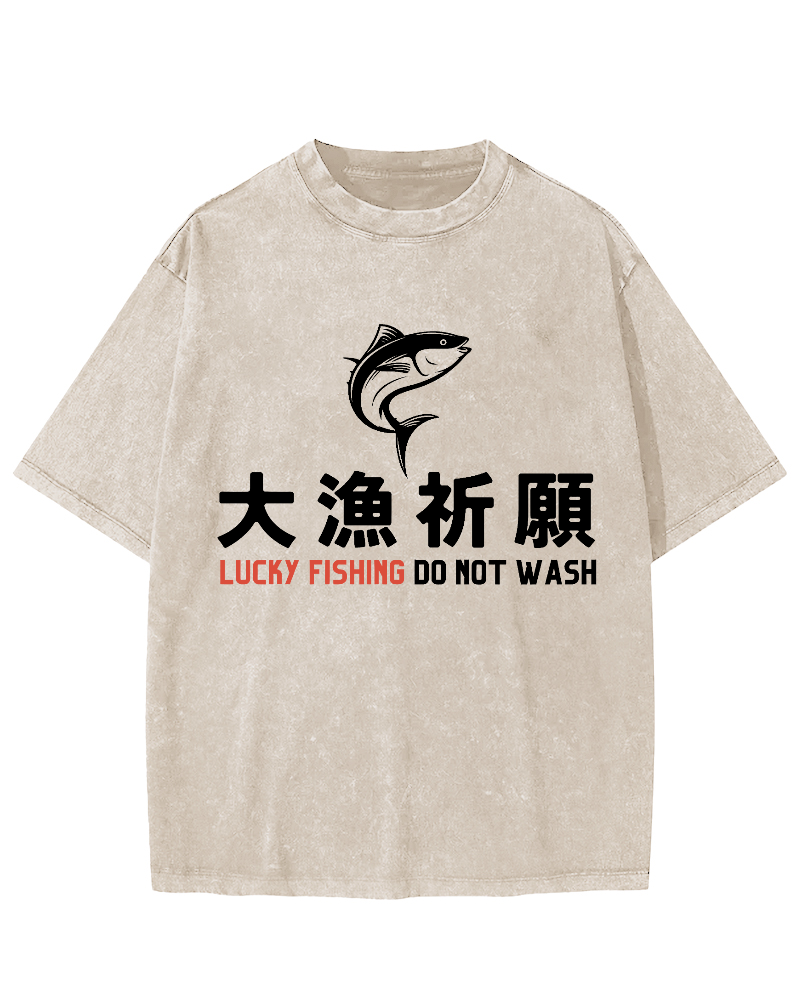 LUCKY  FISHING DO NOT WASH  Japanese Vintage Distressed T-shirt-Zazasy