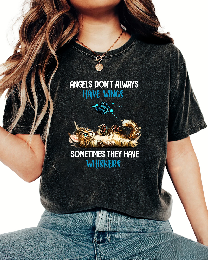 Playing Cat Vintage Distressed T-shirt-Zazasy