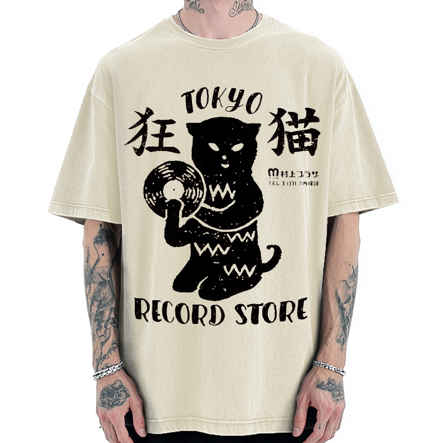 Crazy Cat Japanese style Poster Vintage Washed T-shirt