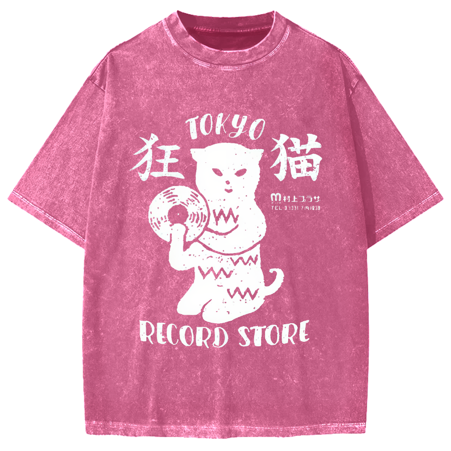 Crazy Cat Japanese style Poster Vintage Washed T-shirt