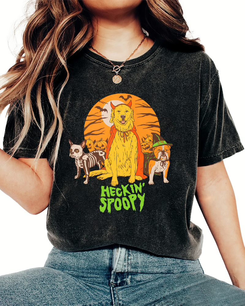 Cute Dog Halloween Vintage Distressed T-shirt-Zazasy