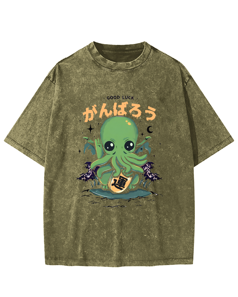 Japanese Lucky Octopus Pattern Vintage Distressed T-shirt-Zazasy
