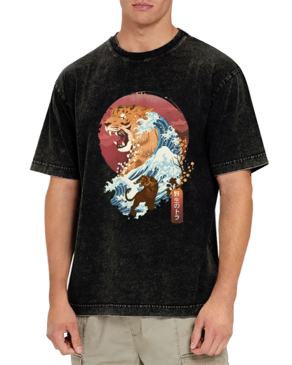 Tiger in Japanese Waves Vintage Distressed T-shirt-Zazasy