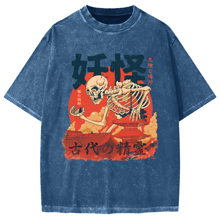 Yokai Monster saves cat, ancient elves Vintage Washed T-shirt