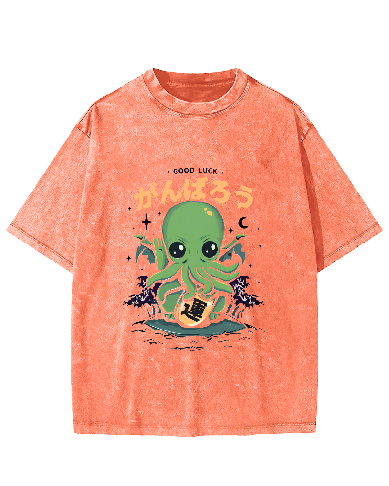 Japanese Lucky Octopus Pattern Vintage Distressed T-shirt-Zazasy