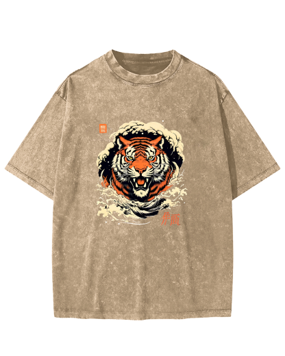 Japanese Tiger Head Pattern Vintage Distressed T-shirt-Zazasy