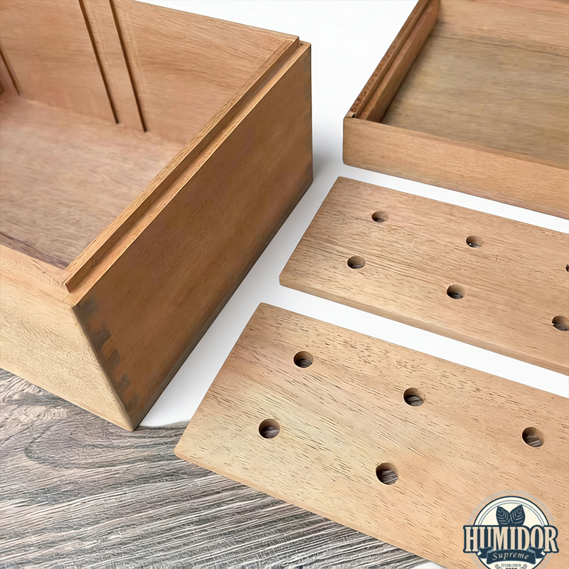 Benjamin Premium Mortise-and-tenon Mahogany Cigar Box with Custom Photo Lid