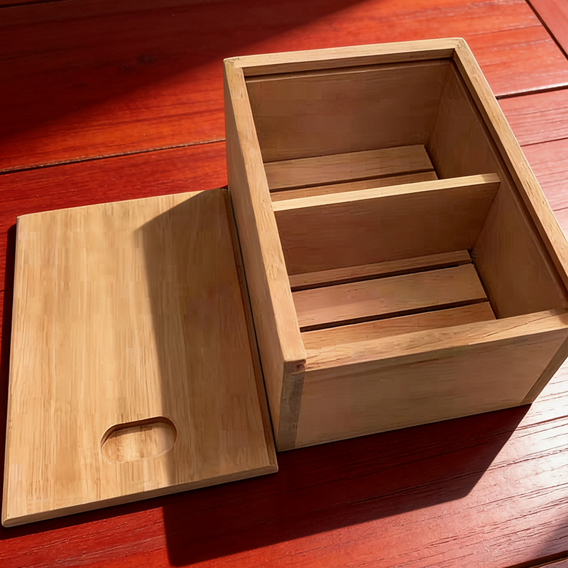 Benjamin Spanish Cedar Humidor – Slide Lid Box