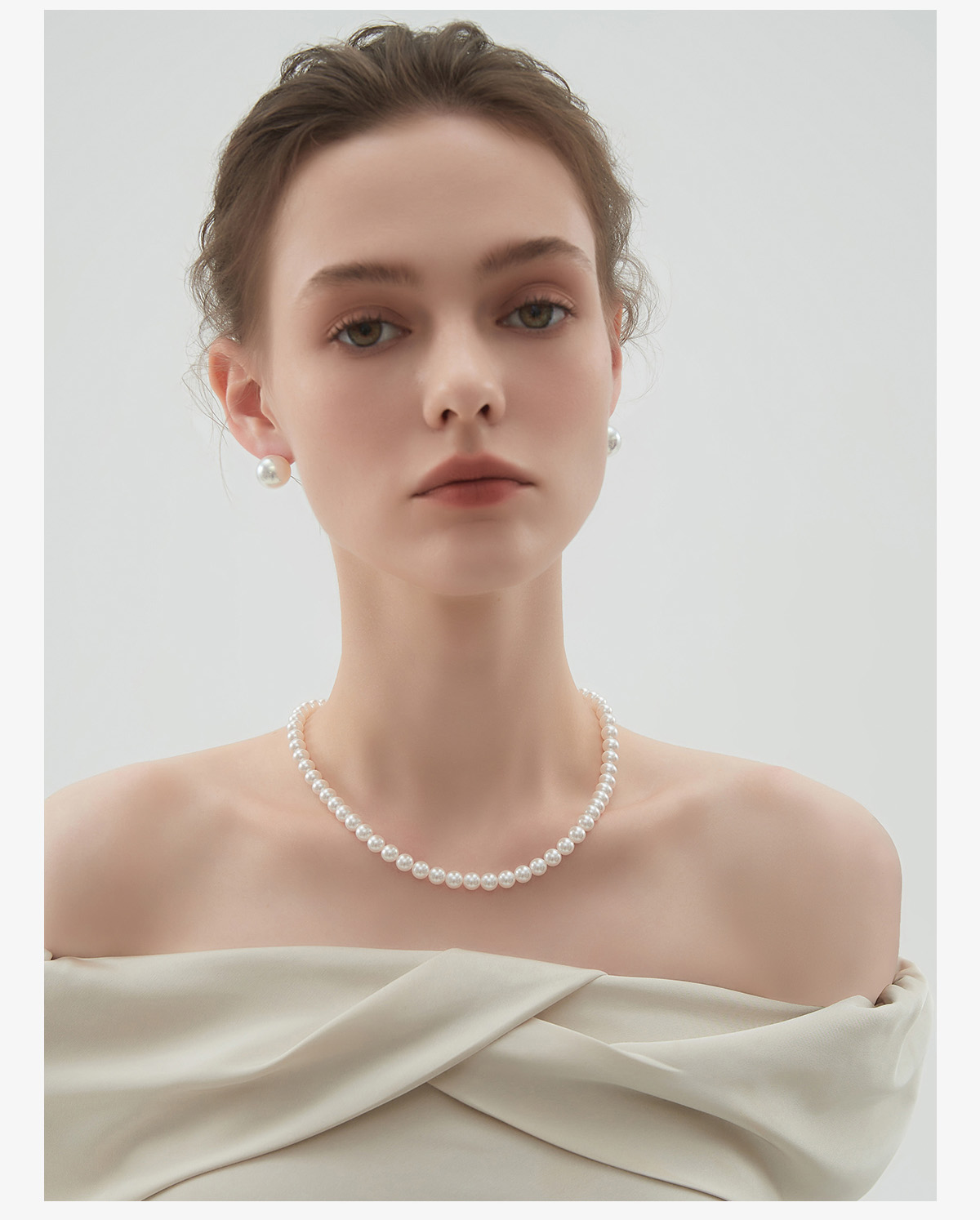 Colier de perle Shijia Zhengyuan Lanț de claviculă de înaltă calitate pentru nișă pentru femei 2024 Colier de Anul Nou cu temperament luxos, lumină nouă