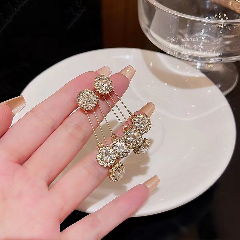 🎁 ¡Descuento del 48% en todos los productos! Joyas de lujo ligero con destellos de diamantes para la reina ✨💎