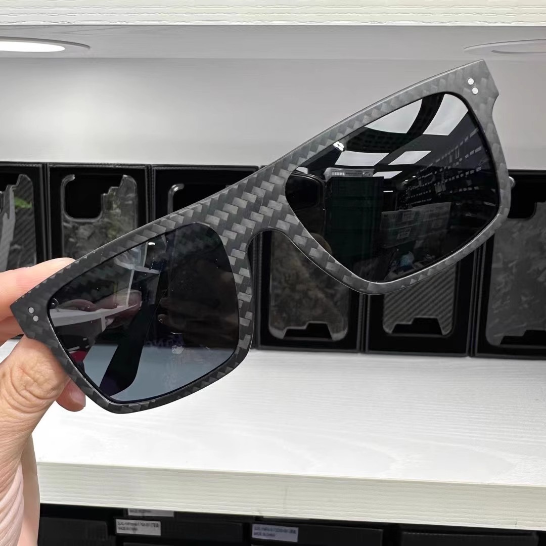Carbon Fiber Eyeglass Frames
