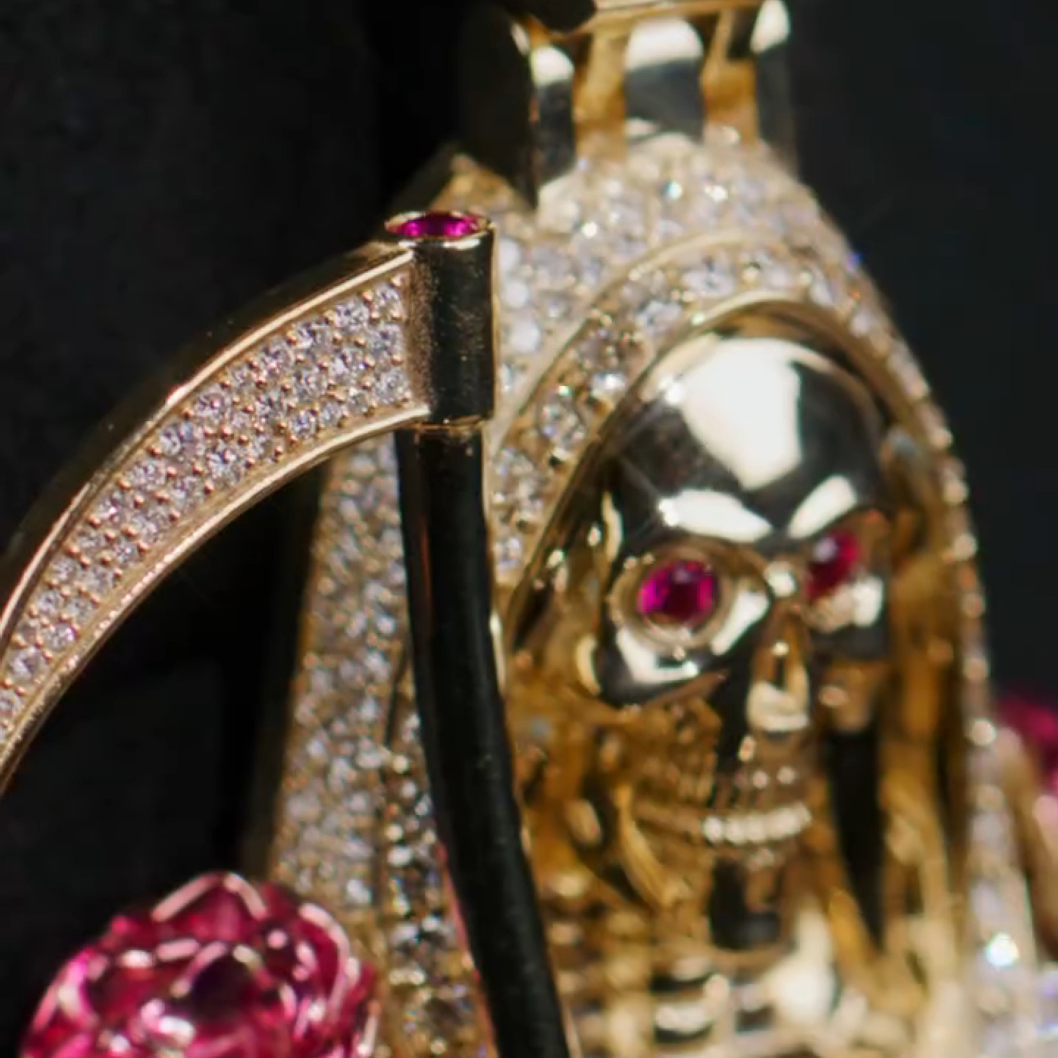 Santa Muerte Serenity Pendant