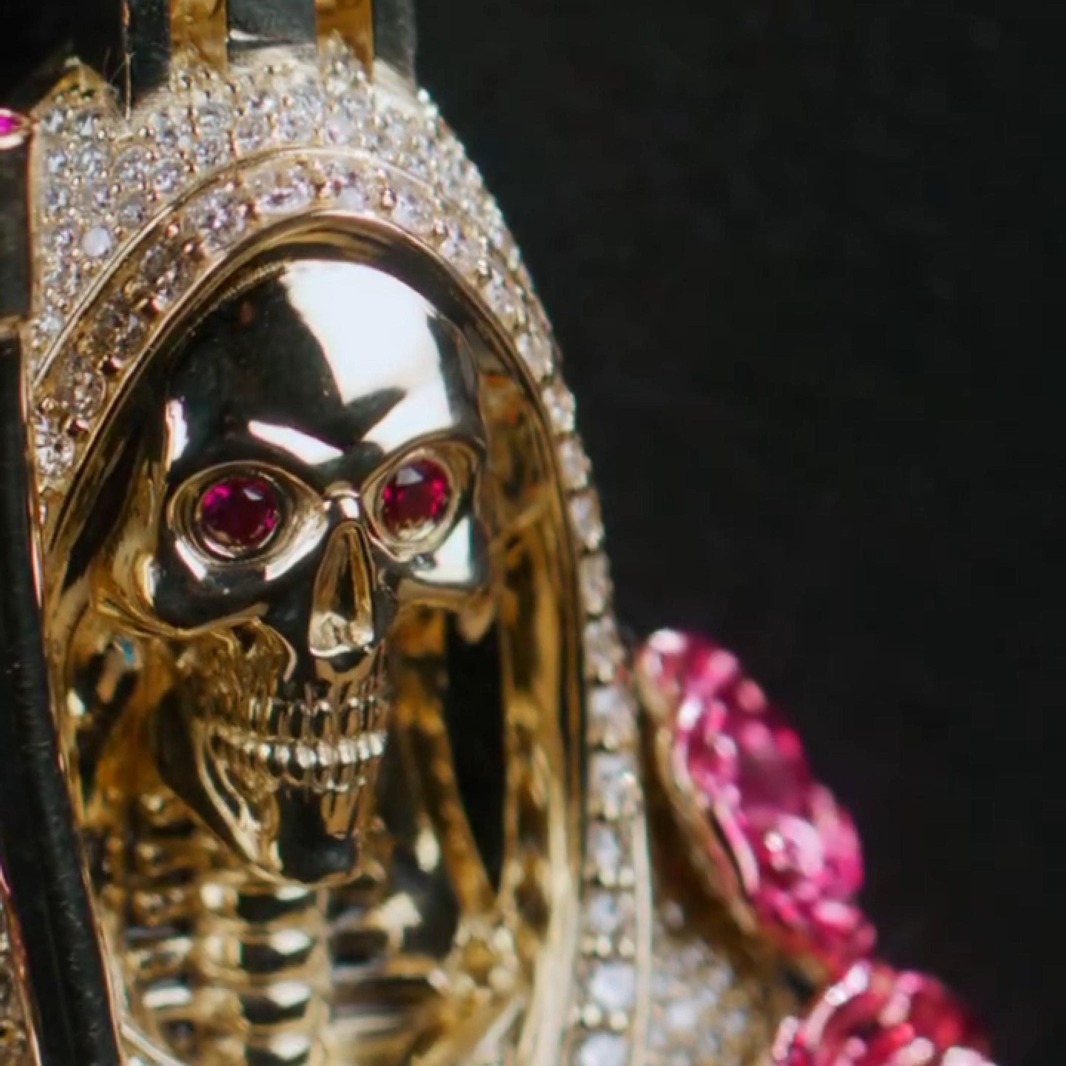 Santa Muerte Serenity Pendant