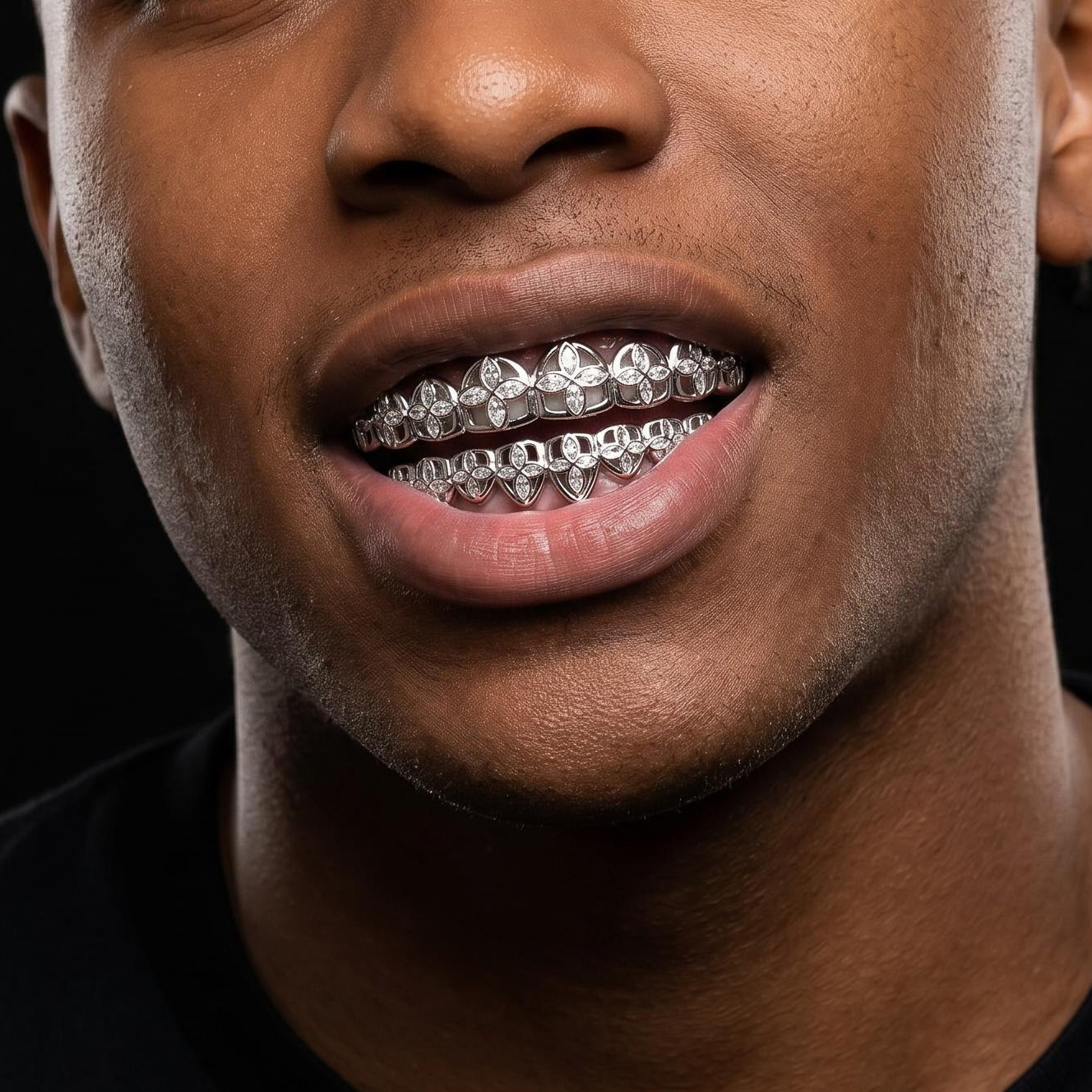 Pre-Made Iced Out Four-Leaf Clover Grillz Set