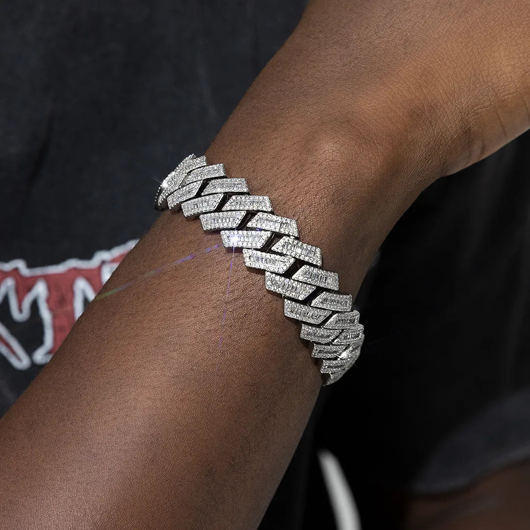 18mm Moissanite Baguette Prong Cuban Bracelet