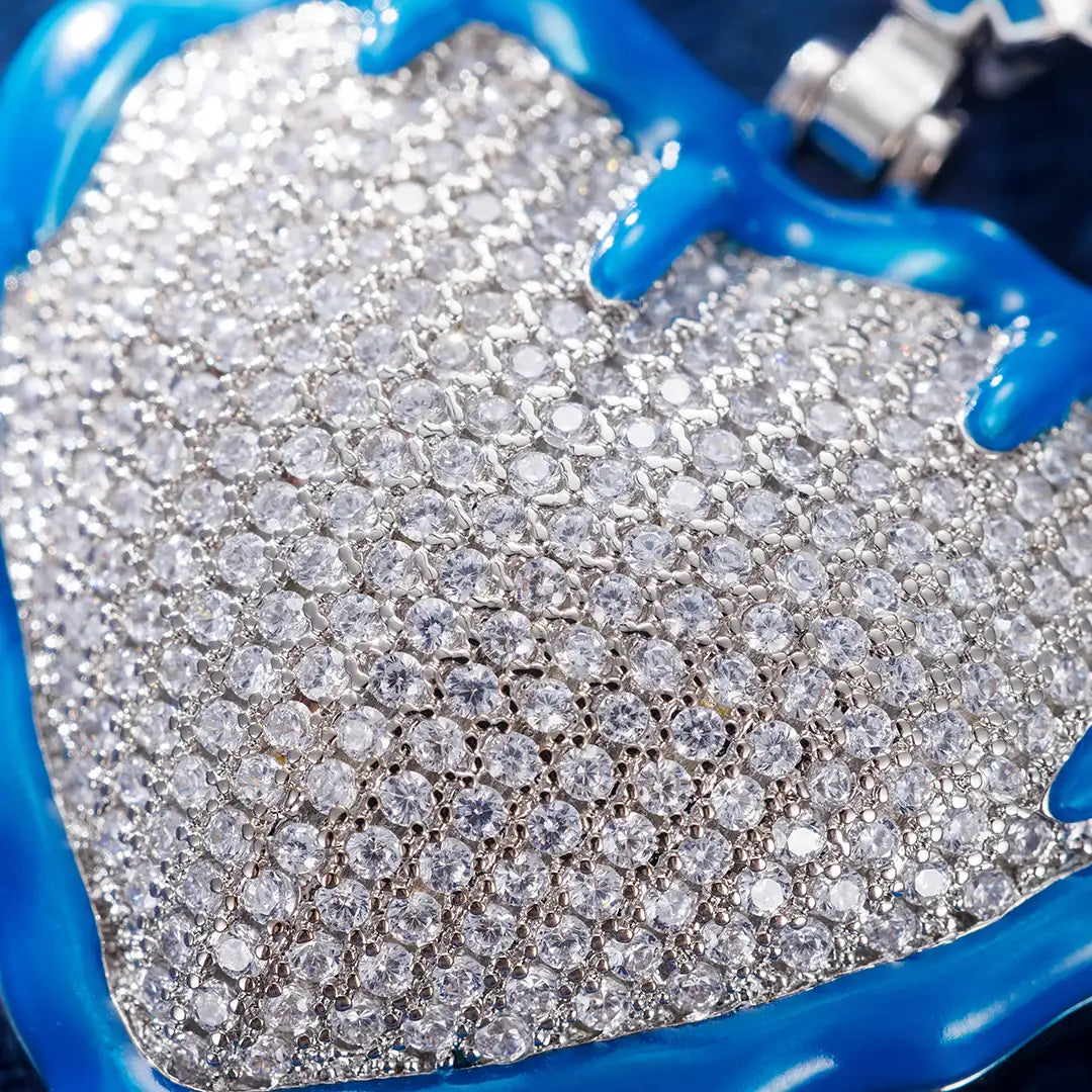 Glow in Dark Frozen Heart Moissanite Pendant