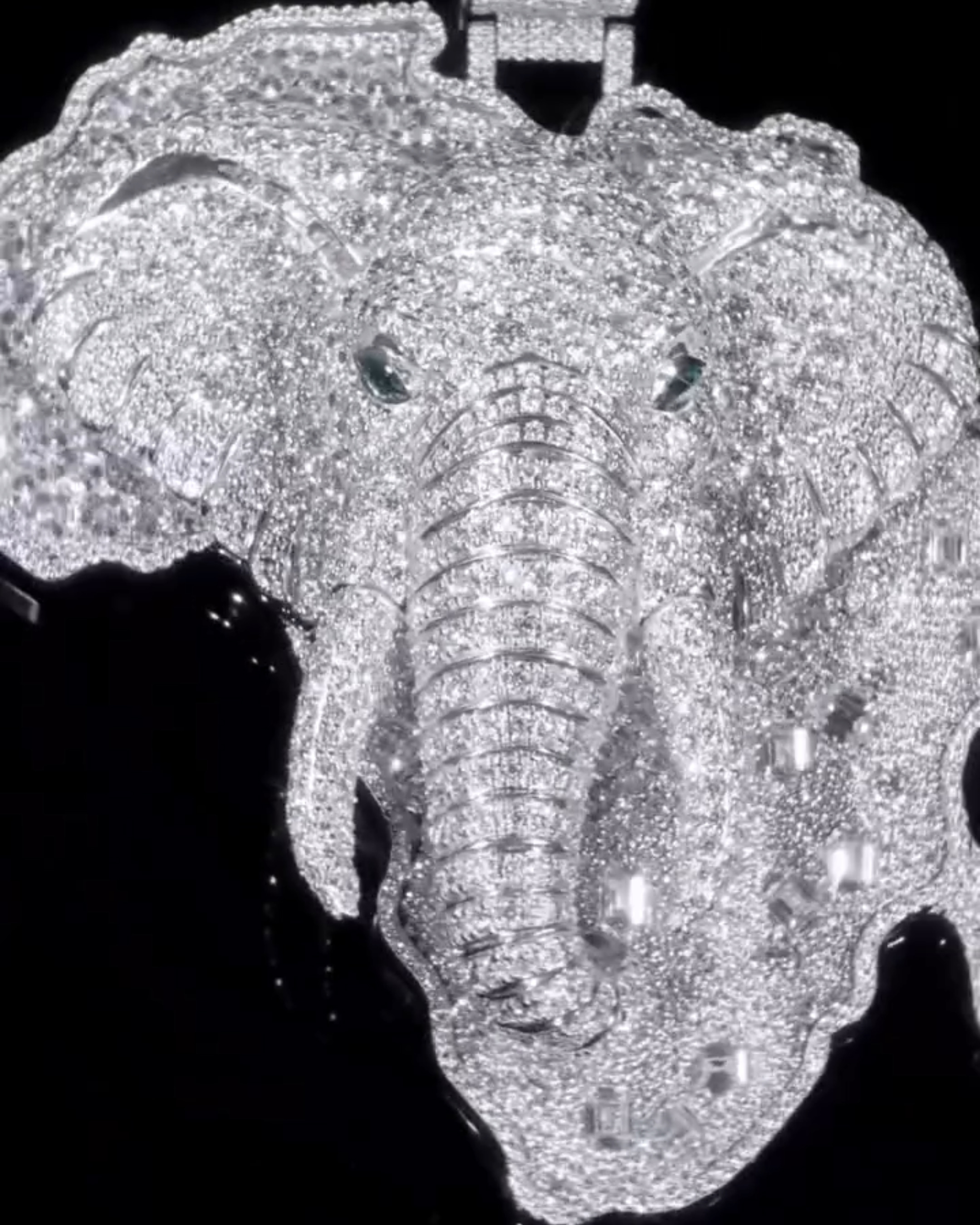 Moissanite Elephant Head Africa Pendant