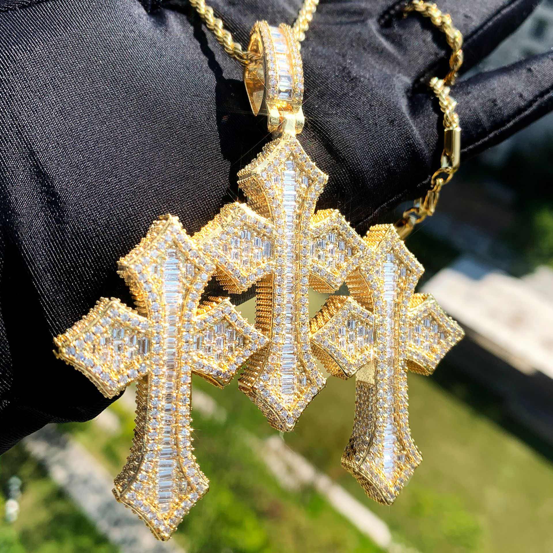 Iced Out Moissanite Rapper HipHop Jesus Cross Pendant 