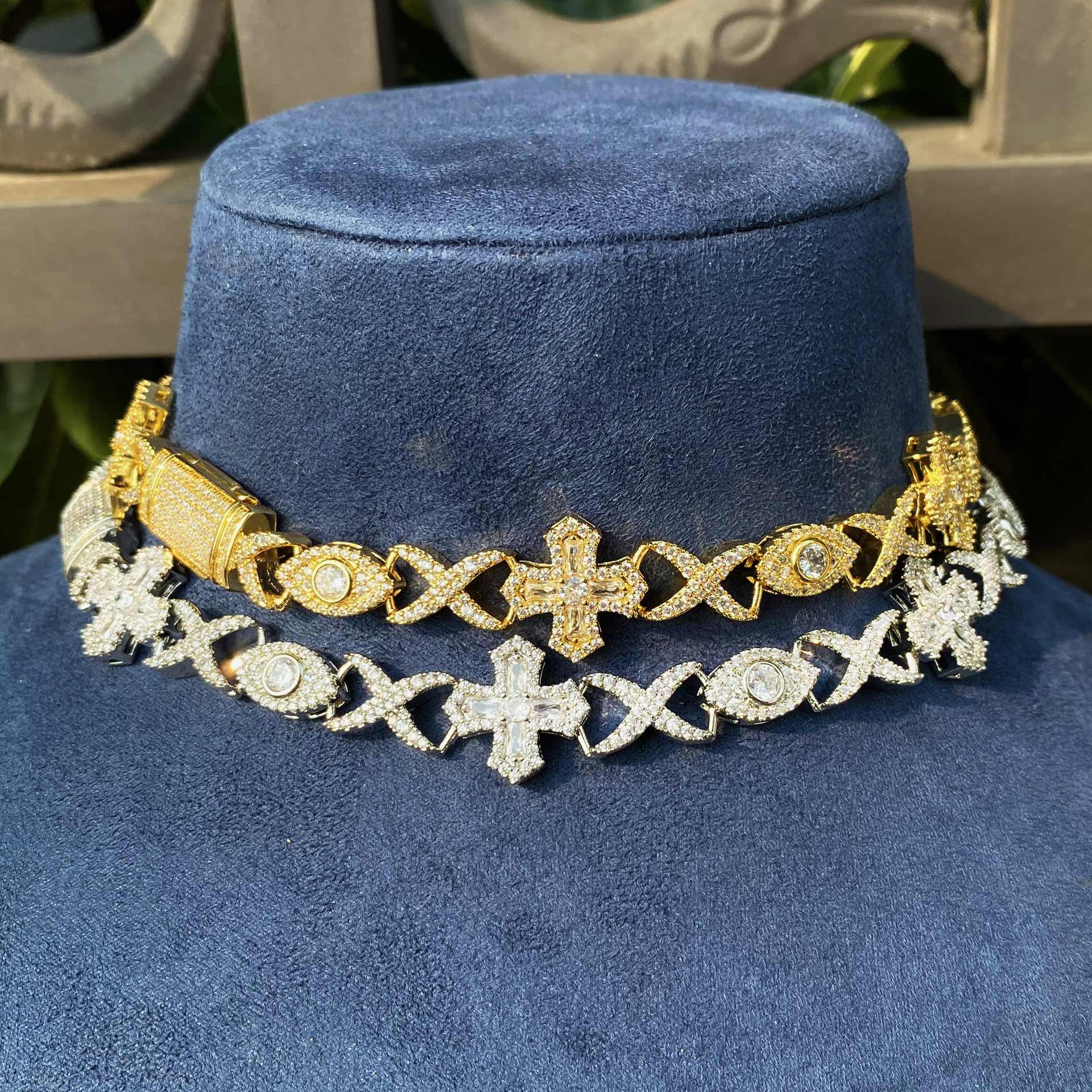 Ice Moissanite Eyes Cross Unlimited 8-figure Cuban Chain