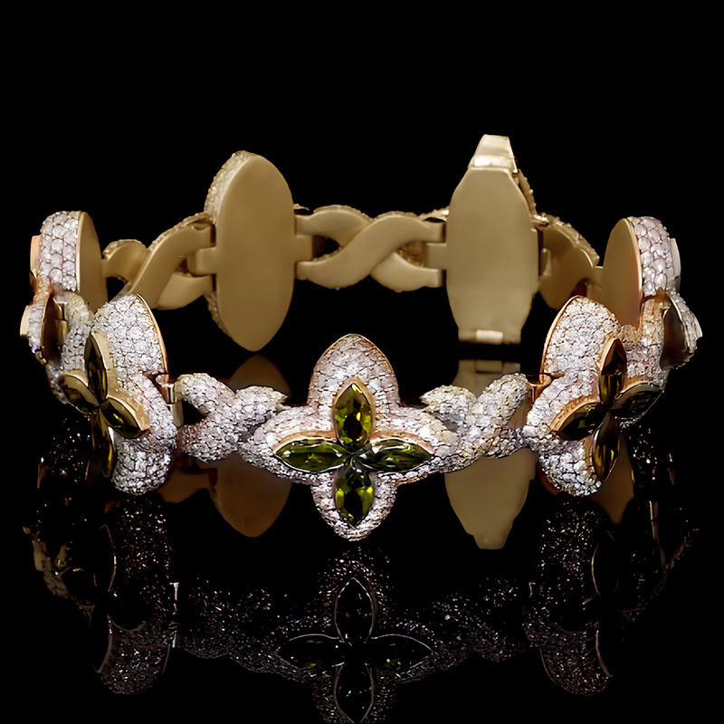 Moissanite Emerald Infinity Lucky Flower Bracelet