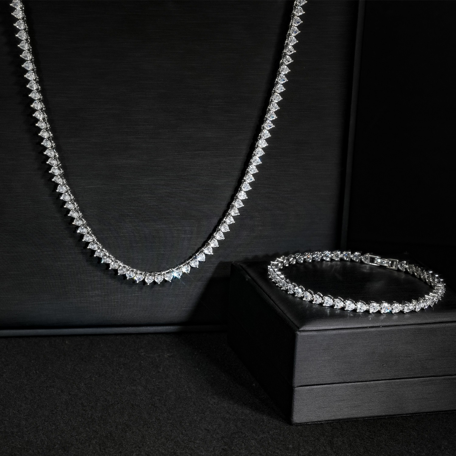 4mm Three-Prong Heart Cut Tennis Chain