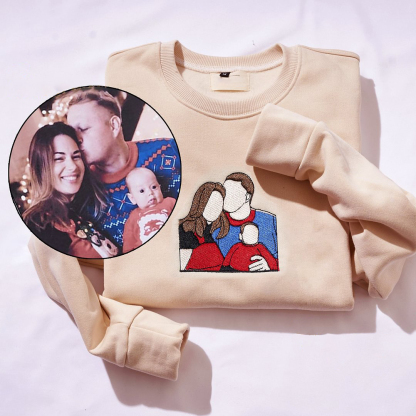 Custom Full Color Embroidered Sweatshirt Portrait Couple/Dad/Mom - Family Gift