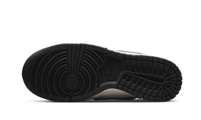 Nithtke Dunk Low Light Smoke Grey