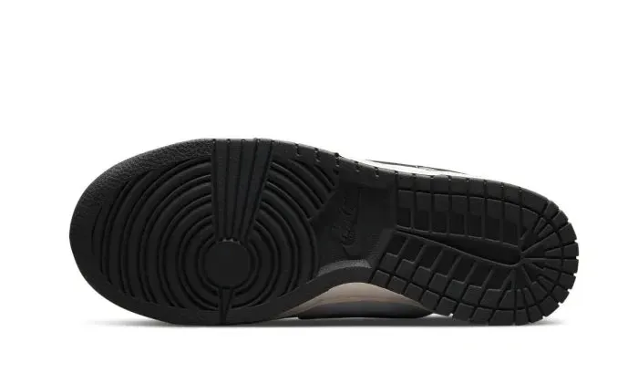 Nithtke Dunk Low Light Smoke Grey