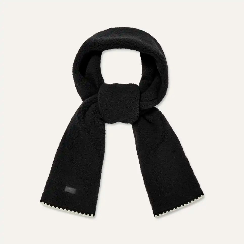 Femme fluff Scalloped Scarf