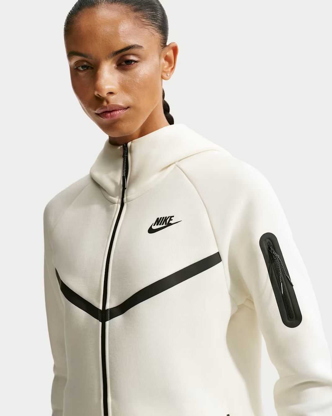 Nittgke Sportswear Tech Fleece Windrunner