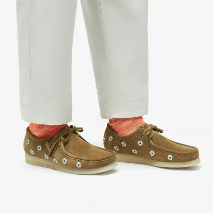 WALLABEE PALE LIME SUEDE