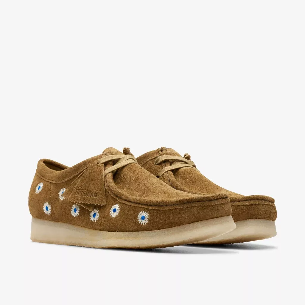 WALLABEE PALE LIME SUEDE