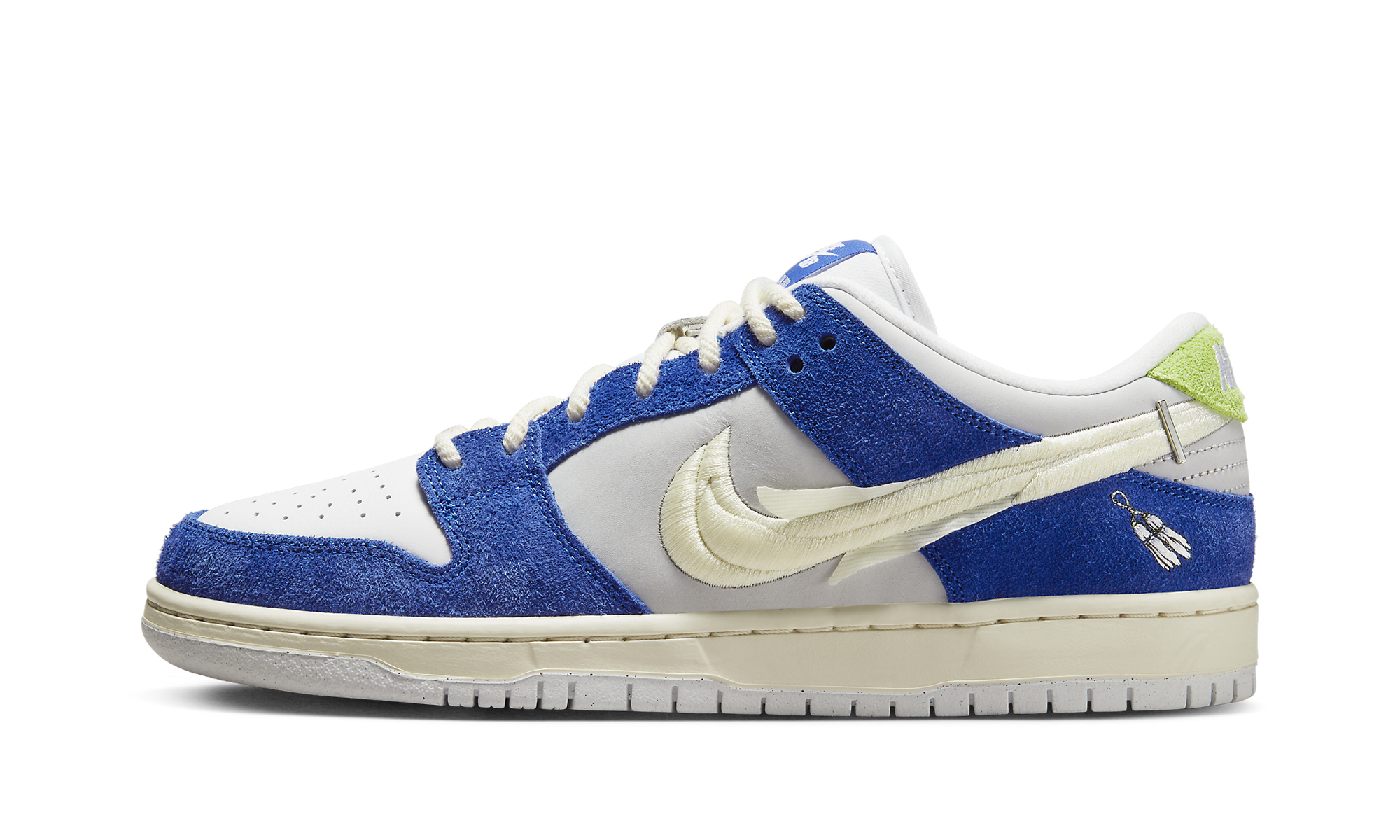 Nittgke SB Dunk Low Pro Fly Streetwear Gardenia