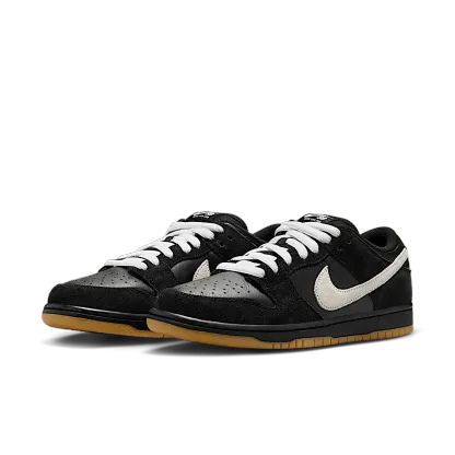 Nithtke Dunk Low Pro SB Black White Gum