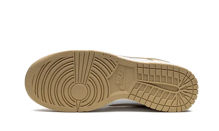 Nithtke Dunk Low Team Gold