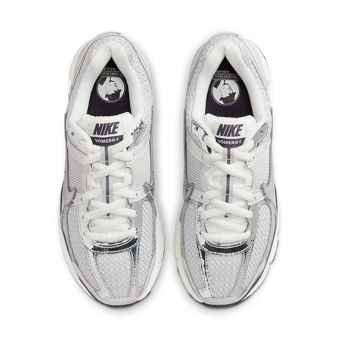 Nithtke Zoom Vomero 5 Photon Dust Metallic Silver