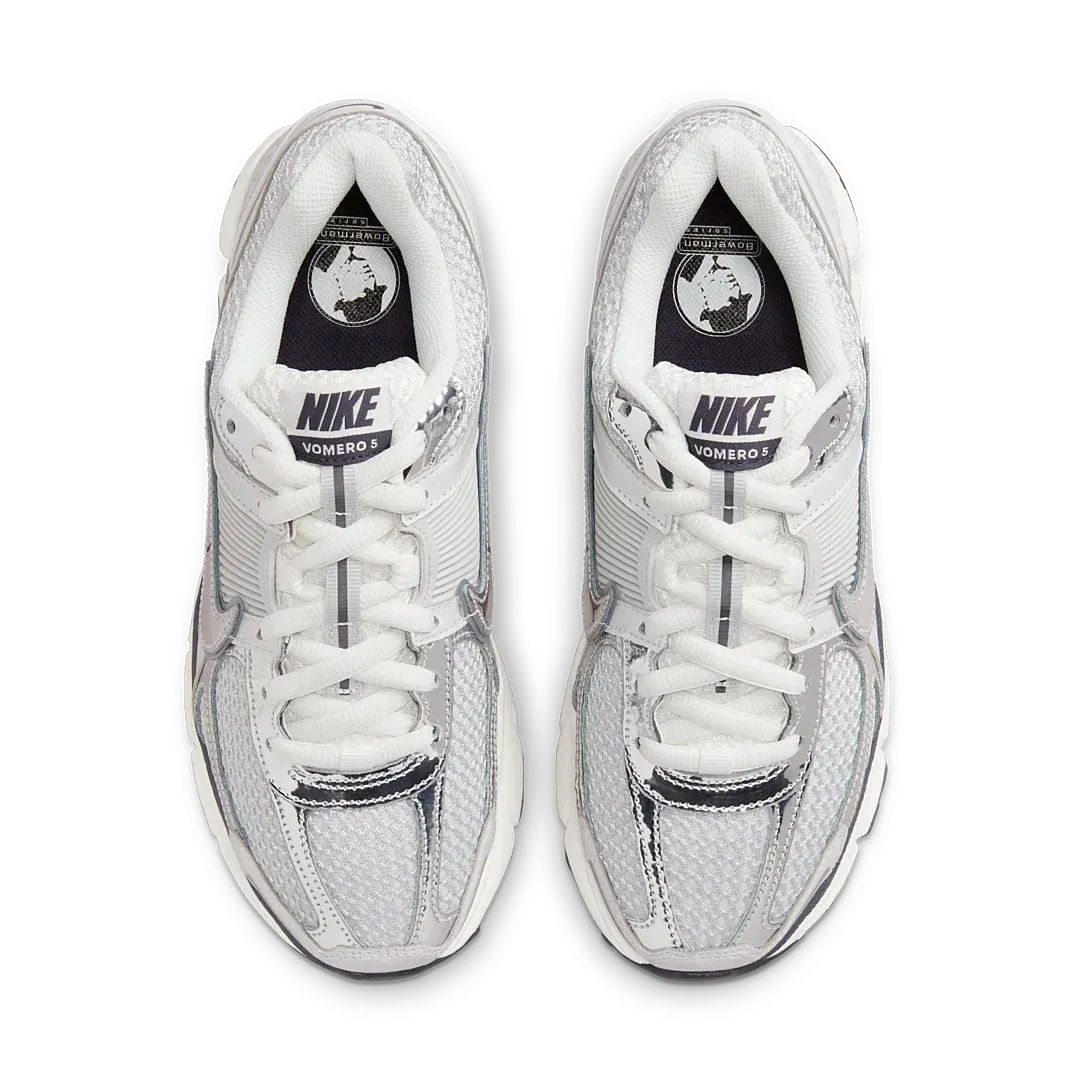 Nithtke Zoom Vomero 5 Photon Dust Metallic Silver
