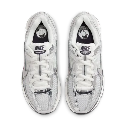 Nithtke Zoom Vomero 5 Photon Dust Metallic Silver
