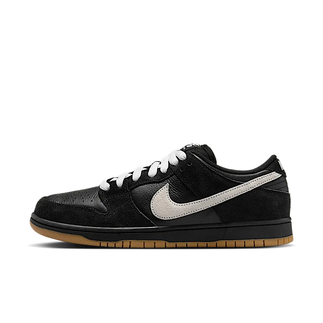 Nithtke Dunk Low Pro SB Black White Gum
