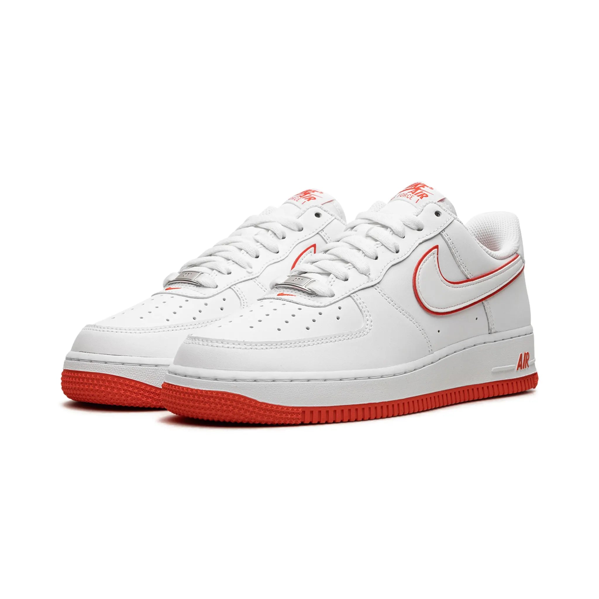 Nittgke Air Force 1 Low '07 White Picante Red