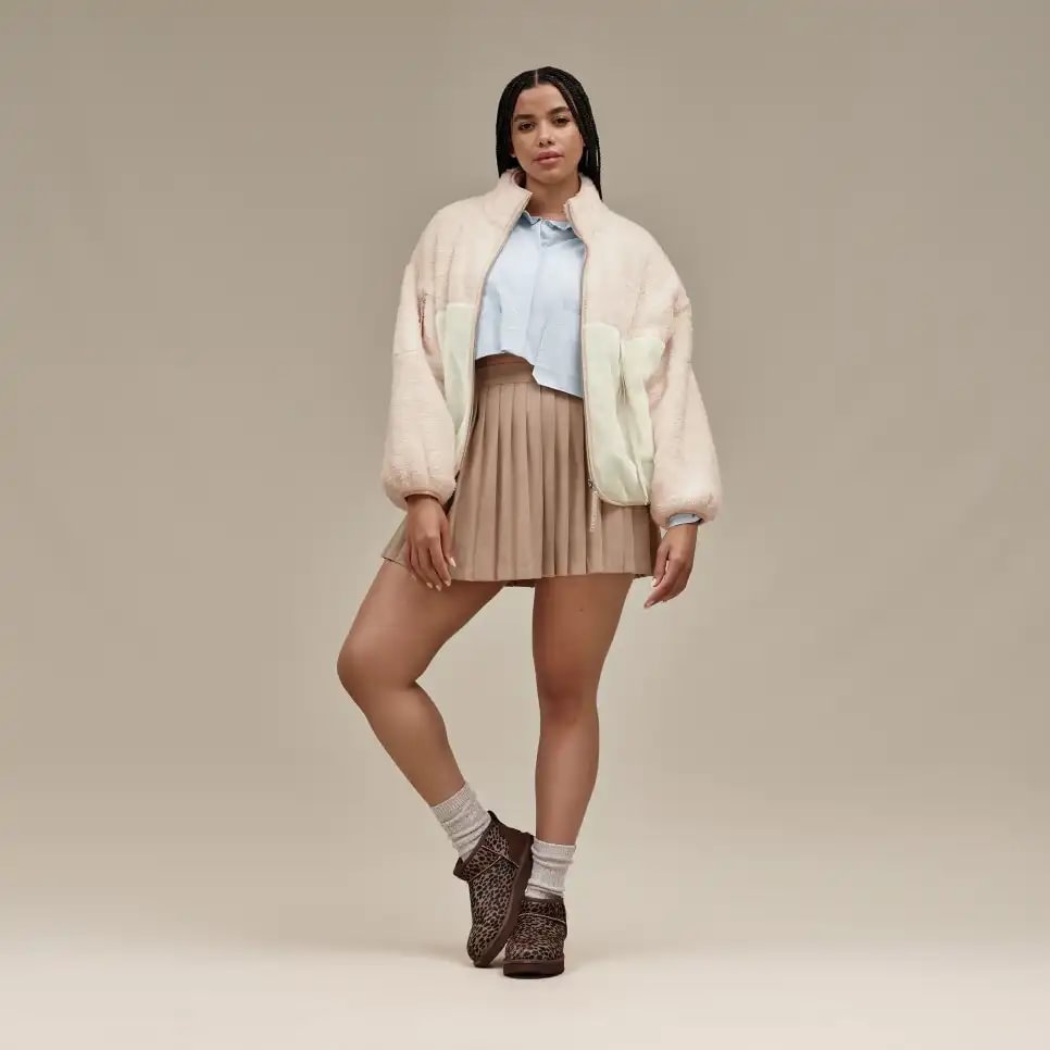 Women's Classic Ultra Mini Caspian