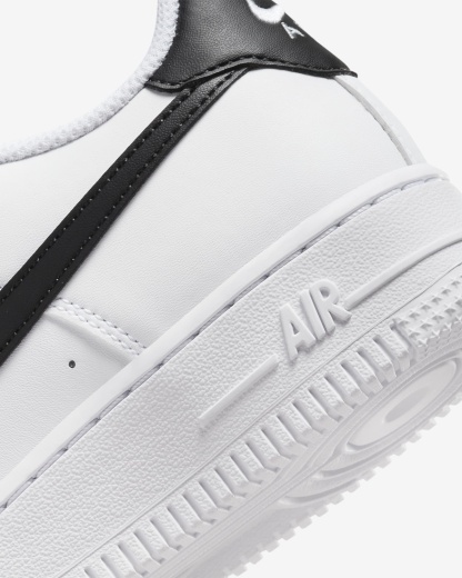 Nittgke Air Force 1