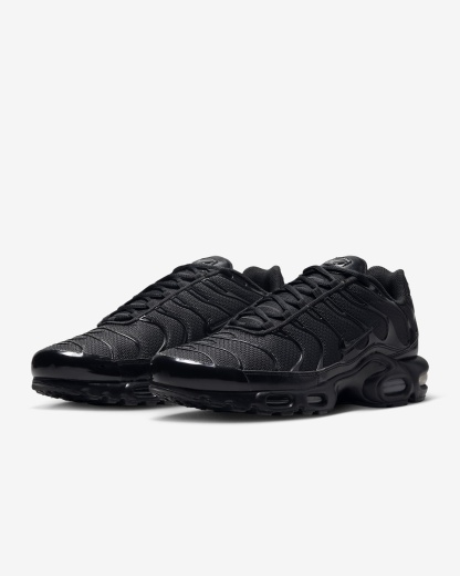 Nittgke Air Max Plus Triple Black