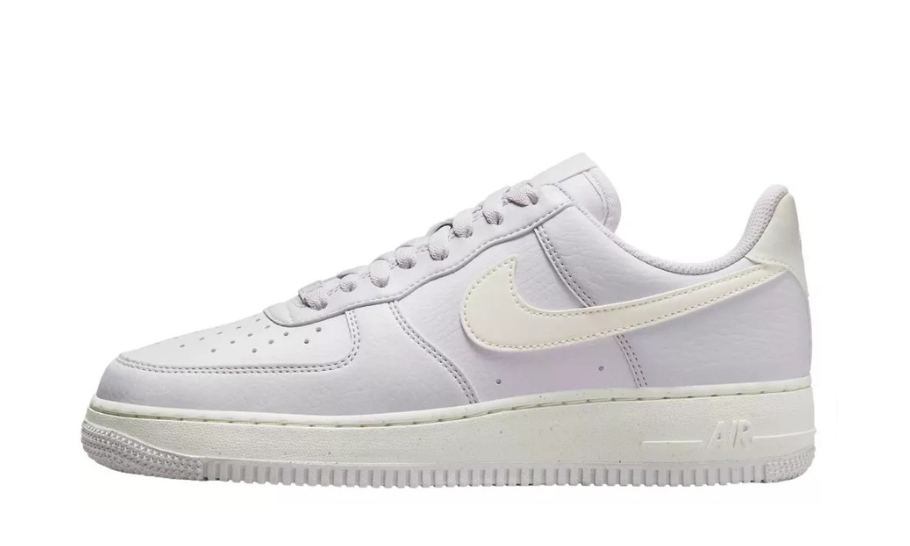 Nittgke Air Force 1 Low '07 SE Next Nature Barely Grape (Women's)