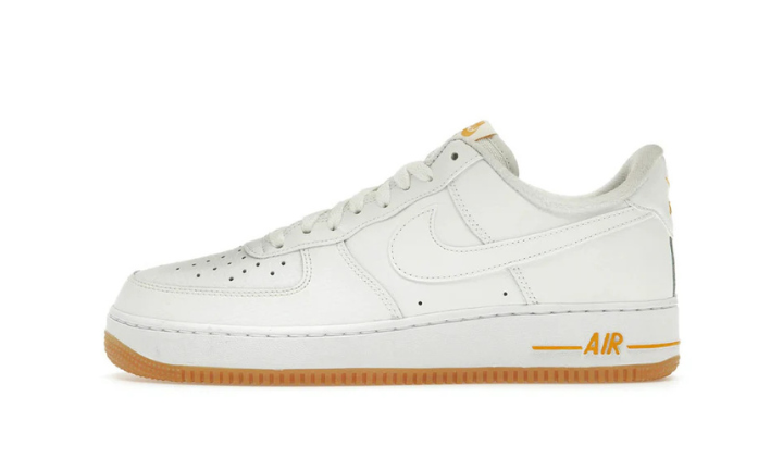Nittgke Air Force 1 Low '07 White University Gold Gum